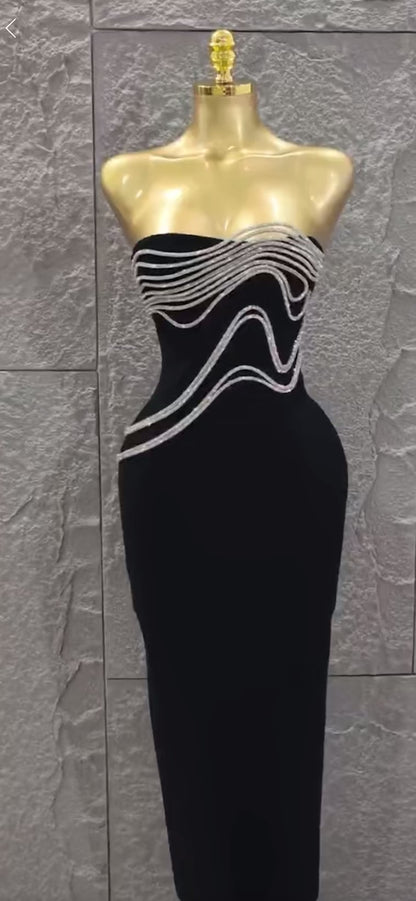 Noir Éclat Gown